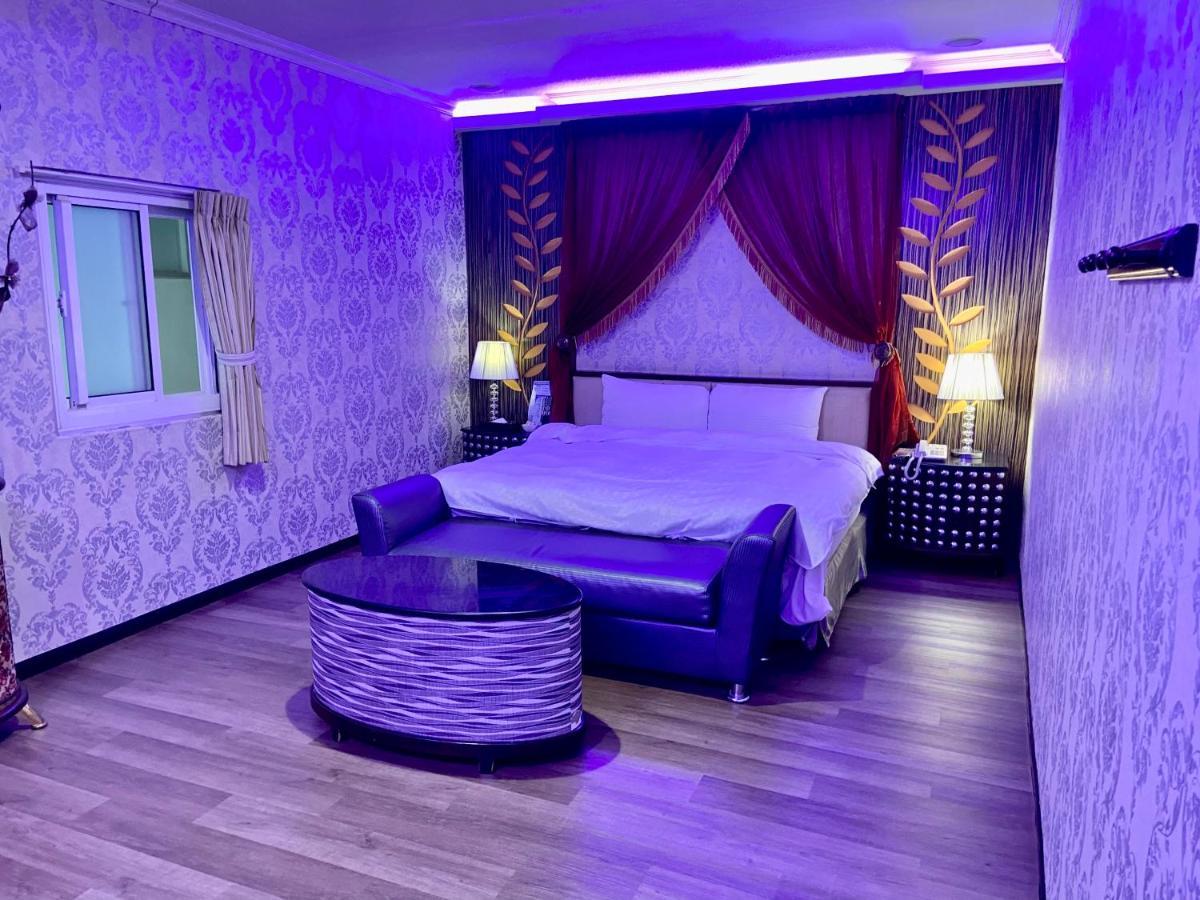 Huang Xing Motel Pingtung 외부 사진