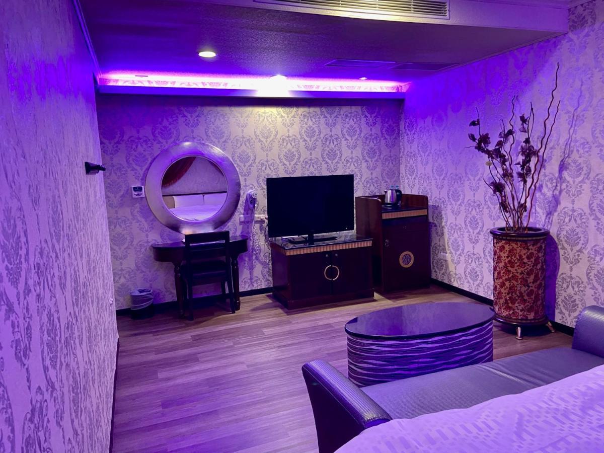 Huang Xing Motel Pingtung 외부 사진