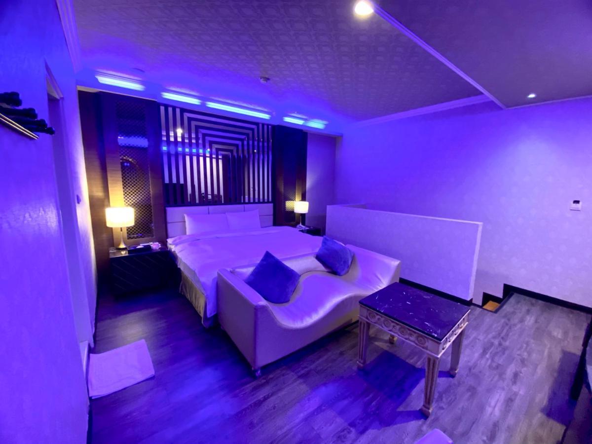 Huang Xing Motel Pingtung 외부 사진