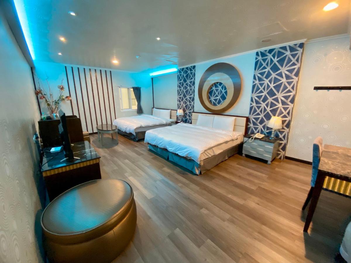 Huang Xing Motel Pingtung 외부 사진