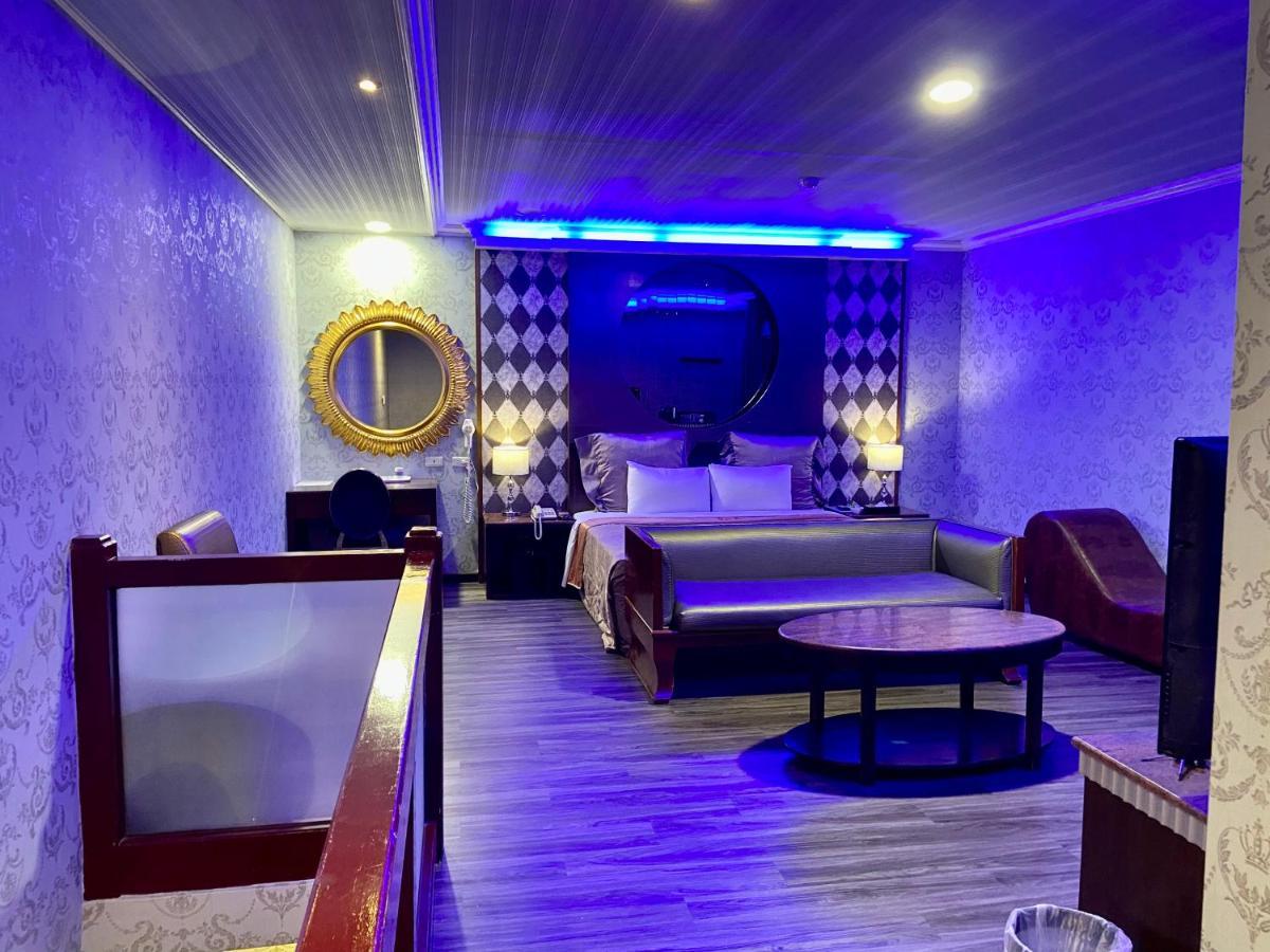 Huang Xing Motel Pingtung 외부 사진