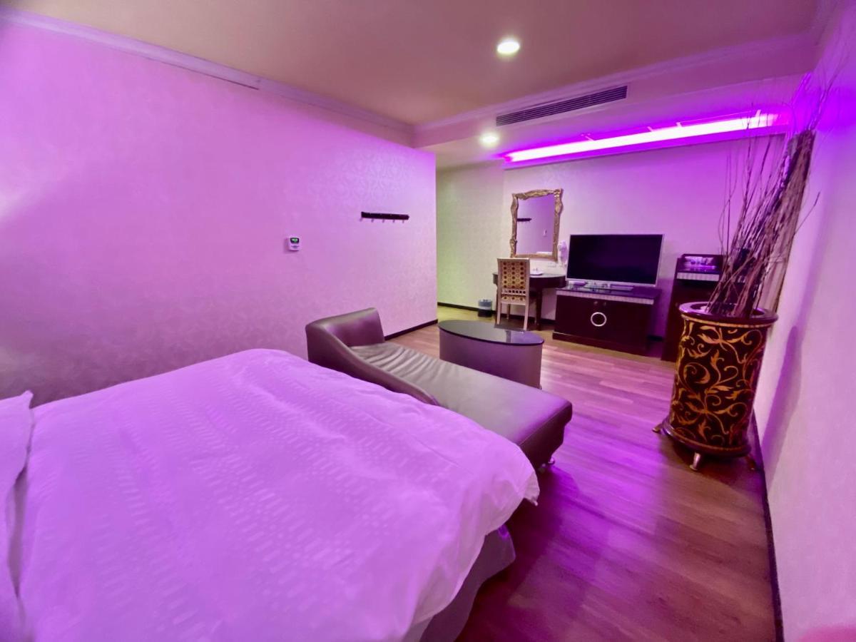 Huang Xing Motel Pingtung 외부 사진