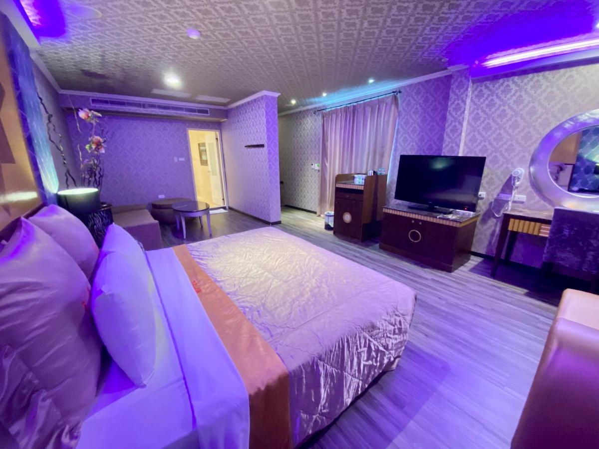 Huang Xing Motel Pingtung 외부 사진